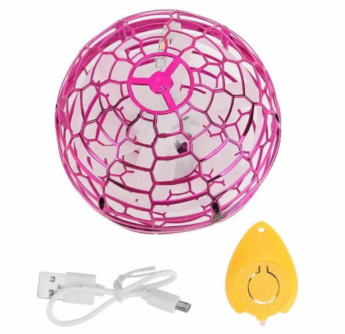 *********** أربيل, العراق

نص مكتوب في الصور:
- @salvador.store6
- Seguro y divertido para niños Diseño de rejilla densificada Hélices internas Suave y elástico Luz RGB dinámica Material PP de alta calidad Carcasa flexible y duradera Diseño esférico único @salvador.store6
- 9.5cm 9.5cm @salvador.store6