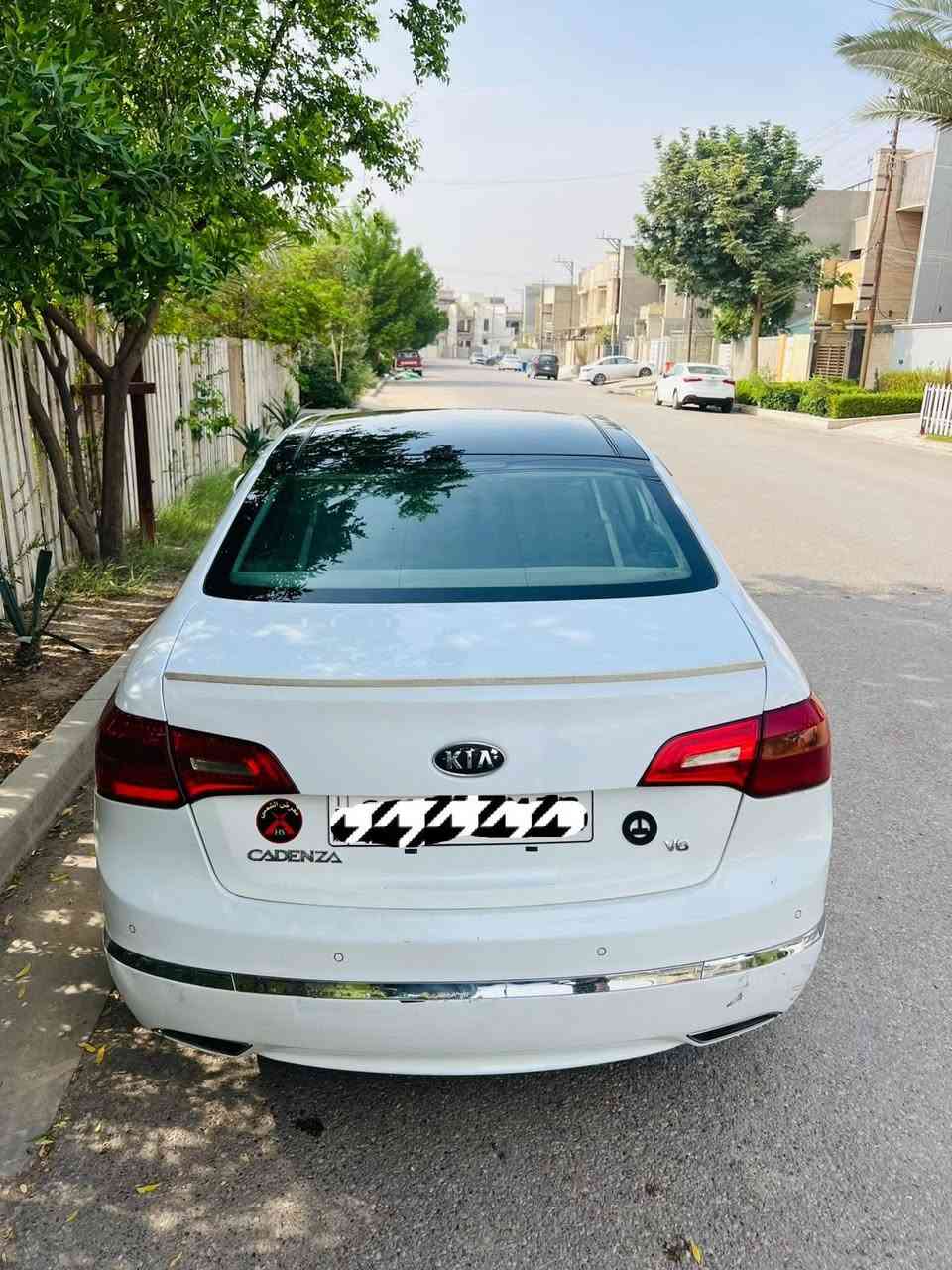 كيا كدنزا • ٢٠١١ • ٦سلندر بانوراما
