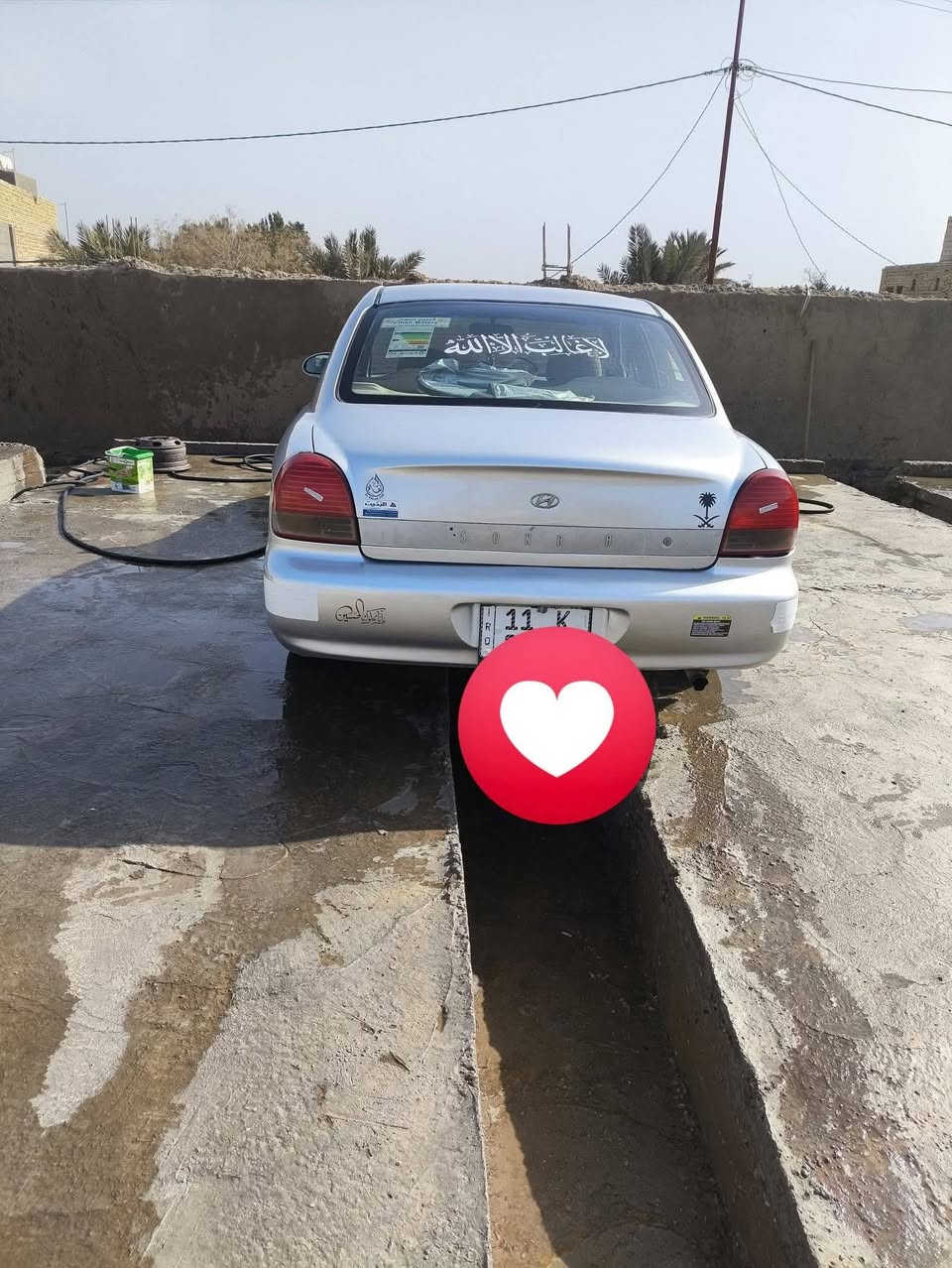 سوناتا 2001 باسمي سنوية لل2028 هزة ما ساقطة  رقم بغداد دولي محرك 2000 مكفولة من ضربة مصبوغة صبغ عام اثر جراد كير ومحرك جدد لوك حدادية جديدة خلفي امامي تخم تاير جديد كهربائيات كلها شغالة ما نقصها برغي وبالعافية ع ياخذها للاستفسار ***********السعر 58 مكان سيارة ديوانية
