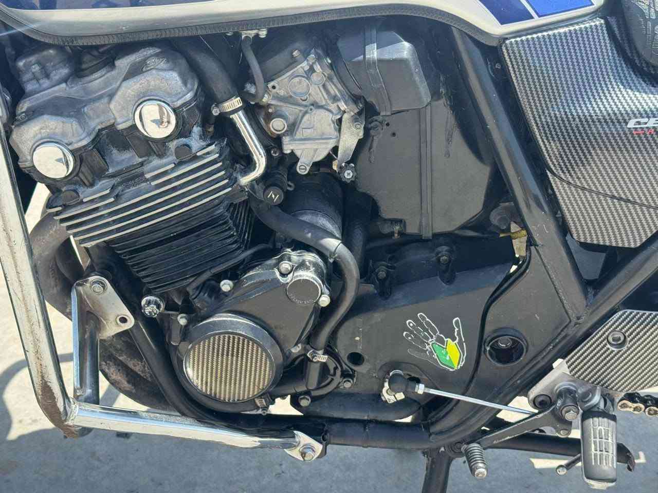 CB400cc
الدراجه هايبر 16ولف 
3️⃣2️⃣1️⃣ بطنشان
مفتوح كزكيت فقط 
مكانها صلاح الدين قضاء الضلوعيه 
وتساب أو تصال ***********
سعر  1و700
