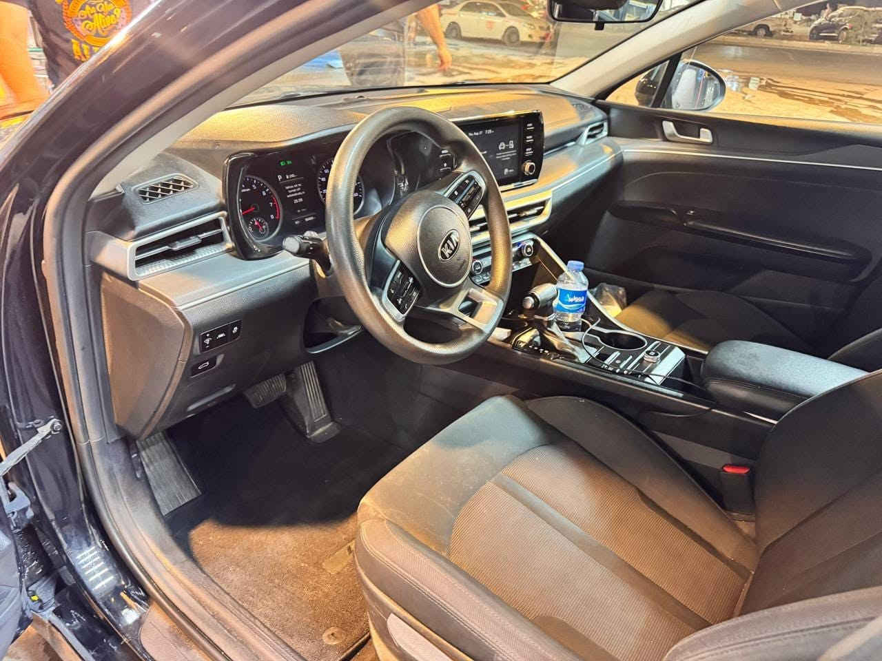 kia k5 2021
سيارة نظيفة جداً جداً وحادث خفيف 
رقم شمالي

1600 تيربو

وارد أمريكي

شبر بنيد ودعاميتها الاصلية تصليح فقط

99km

مواصفات LXS

بصمة وتشغيل عن بعد - تحكمات ستيرن - كشنات قماش - كاميرا خلفية - نقطة عمياء - تثبيت مسار - تثبيت سرعه - تحذير اصطدام امامي وخلفي - حساسات - auto hold , Auto light - هاند بريك الكتروني - 4 اوضاع قيادة
شاشه كبيرة لمس ابل كار بلاي اندرويد اوتو

سيارة نظيفة جداً ميحتاجها كلشي

مكاني اربيل $170 (17,000$)

*********** واتساب \ تليكرام  . محمد 
غير متواجد هنا
