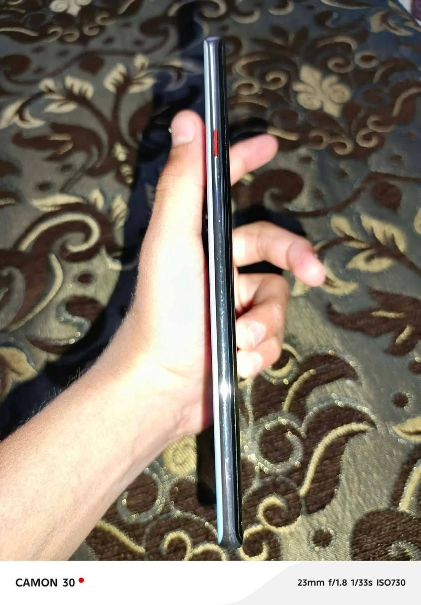 للبيع تكنوا كامون 40برو 5g نظيف استخدام قليل عشوائية 16والذاكرة 256G
كوفه 

***********

275 وبي مجال قليل

نص مكتوب في الصور:
- CAMON 30
- 23mm f/1.8 1/50s ISO196
- 23mm f/1.8 1/33s ISO721
- CAMON 30 • 23mm f/1.8 1/33s ISO730