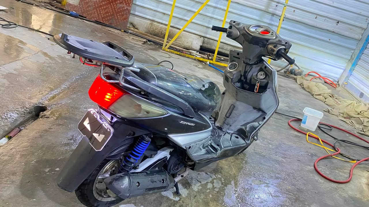 سكنس فحل نوزل الدراجة جديدة ومامفتوح ولا برغي بيها السعر 825 وبيها مجال  مكاني مسيب /حي المعلمين ***********
