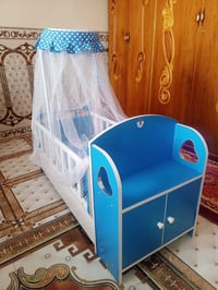 سرير أطفال • رقمي