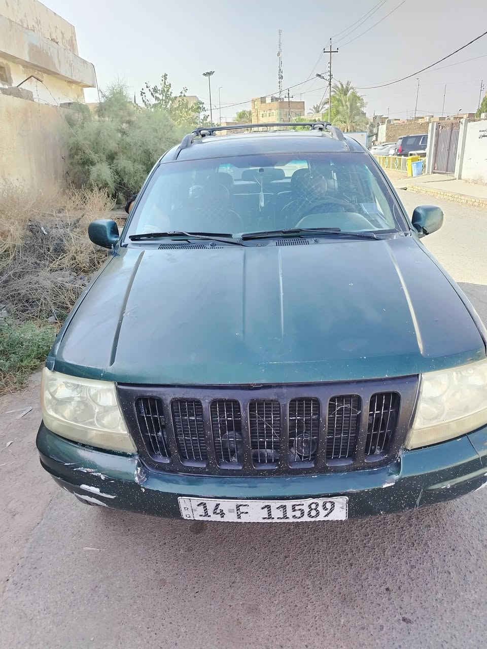السلام عليكم ورحمة الله جيب شيروكي موديل 2000مكينه 6بلاد بيها نواقص بسيطه كير ومكينه مكفولات بيع او مراوس وسعرها مناسب جدا 38وبيها مجال مكاني الدوانيه عفك ***********
