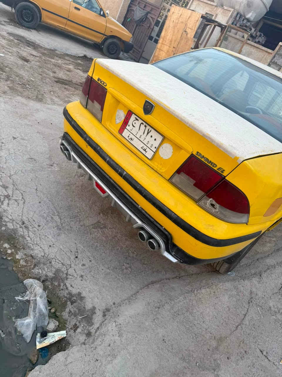 سمند ٢٠٠٩ سيارة كير محرك تبريد تخم تاير منظومه بانزين جديد تخم دبل كلج جديد جاهزه خير من مكفول من الضربه القويه والدواخل مصفر هيئه سنويه ٢٧  عليها غرامة ١٧٥ تنزل من السعر مكاني بغداد الدوره السعر ٢١
‏***********
