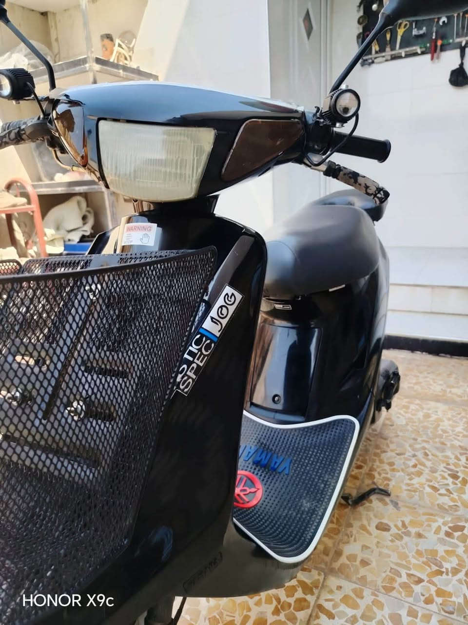 مطور لبيع انضف من الصور بعد مطور اگ ورمنيه كلها شعاله محرك شرط نكره سالف اخو الجديد سعر 450بي شويه مجال حك الجيه موصل كوكجلي مجمع شروق ***********وتساب

نص مكتوب في الصور:
- HONOR X9c