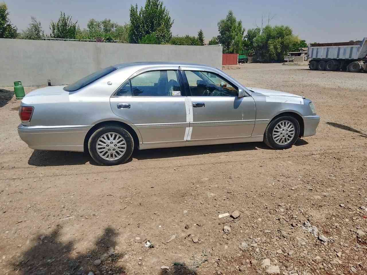 بڕاوە مە کینە d4 175 گێڕ ومە کینە و دە عمو سە قف و تە بریت بە شە رت کۆدی بۆکراوە 35که مێ مجال شوێن سیدسادق ***********
