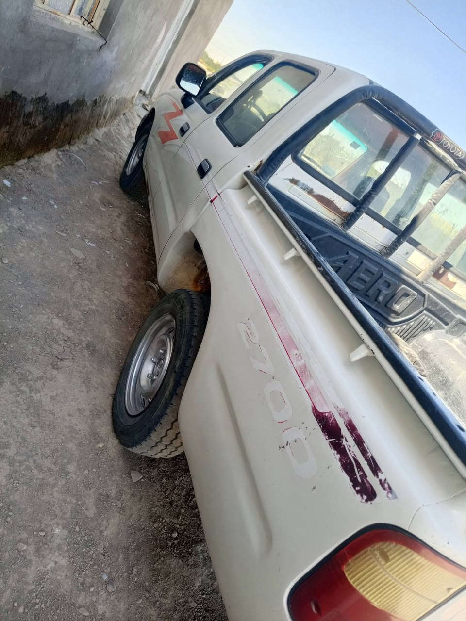 البيع موديل 99 مكفولة كفاله عامه رقم ديالى نكليزي بسمي تريد تحويل تريد وكاله حاضر سياره جاهزه من كلشي مال جناي سنويه جديده مشروع وطني محرك كفاله عامه ترهم مراوس حسب القناعه العنوان ذي قار الفجر ***********
