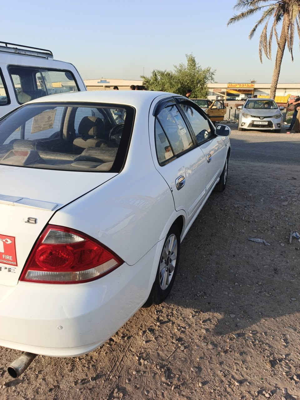 السلام عليكم سني كوري ١٦٠٠ مكفولة باستثناء الهلال مصبوغ تبريد شغال تحكم ستيرن صدر نص عمر المكان الدوره هور رجب السعر ٨٧ وبيه مجال بسيط 
***********
