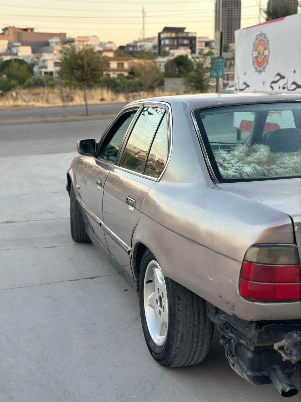 به ناوي خوا بيئيم موديل ٩٢ مه گينه ي ٥٢٠ عادي گيرو مه گينه ي به شه رتي ١٠٠ فيته ر كاره باي مه زبوته جوارتايه ي باشي له سه ره له قوه تي خوي بيزاره واجيهه ي له گه له به شه رتي ئه وه ليات به نزين زور كه م ده خوات نمونه له جواني نرخي ١٦ وه ره قه و مه عامه له T.B *********** ئه و ره قه مه ڤايبه رو وه تسئه بي له سه ره السليمانية, العراق

