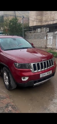 جيب لاريدو 2012 رقم إنكليزي بغداد سنويه بأسمي محرك وكير مكفولات تبريد ...
