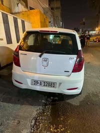 i10 ٢٠١٣ • ٤ قطع صبغ • رقم كربلاء