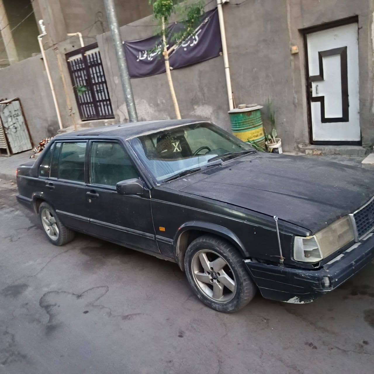 افالفو 940 موديل 1992 محور مكينة ونجي تبريد شغال عايزة فقط طابوكة محرك السعر 30 الرقم ***********
