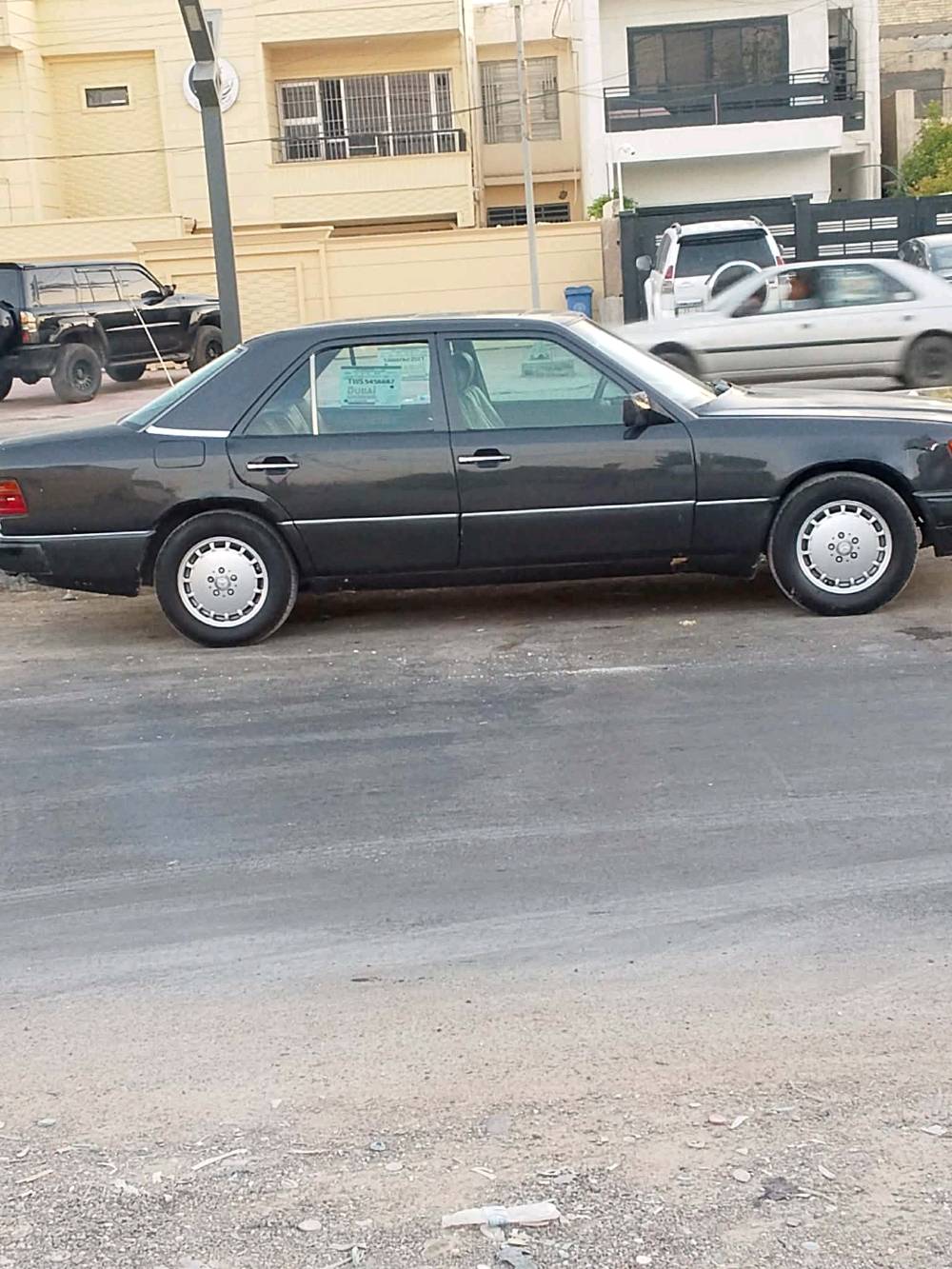 مارسدس دب موديل 90 رقم بغداد دولي محرك بلادي عنكبوت كشنات كهرباء باتري جديد فيتبمات جديد أربع جام كهرباء السعر 52 العنوان بغداد البنوك ***********