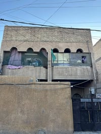 بيت للبيع   الموقع مدينة الصدر قطاع 60 مقابل زامل ابو الداطلي  مساحته ...