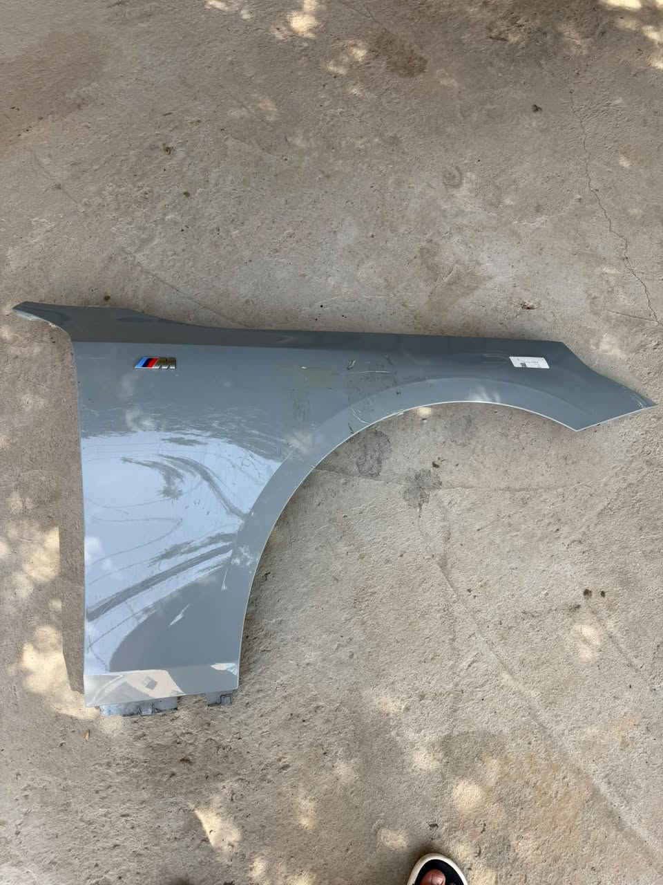 جاملغ bmw 5 2024/2025 شكل جديد
لون سمنتي بدون صبغ ..كاصه من بره
بي رصعتين صغيره تصير pdr
 السعر ٧٥٠$ قفل 
***********
بغداد / جادريه
