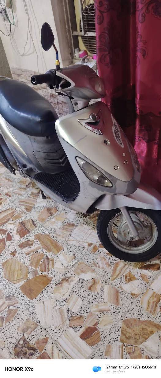 السلام عليكم معاك منغولي للبيع دراجه كامله مكمله كفر بلادي ختم واحد دراجه ملاح ما بيهامتى مكان بغداد الرشاد السعر 450وبيه مجال الرقم ***********

نص مكتوب في الصور:
- HONOR X9c 24mm f/1.75 1/20s ISO5613 ٢٢:١١ ١٧/٠٩/٢٠٢٦
- HONOR X9c 24mm f/1.75 1/17s ISO4675 ٢٠٢٣/٠٩/٠٩ ١٣:٣٦
- HONOR X9c
- 24mm f/1.75 1/20s ISO5613
- ٢٠٢٤/٠٩/٢٠ ١٢:٣٣
- HONOR X9c 24mm f/1.75 1/17s ISO4675 2024.10.17 09:33
- HONOR X9c 29mm f/1.75 1/20s ISO4913 23:02 2024/09/26