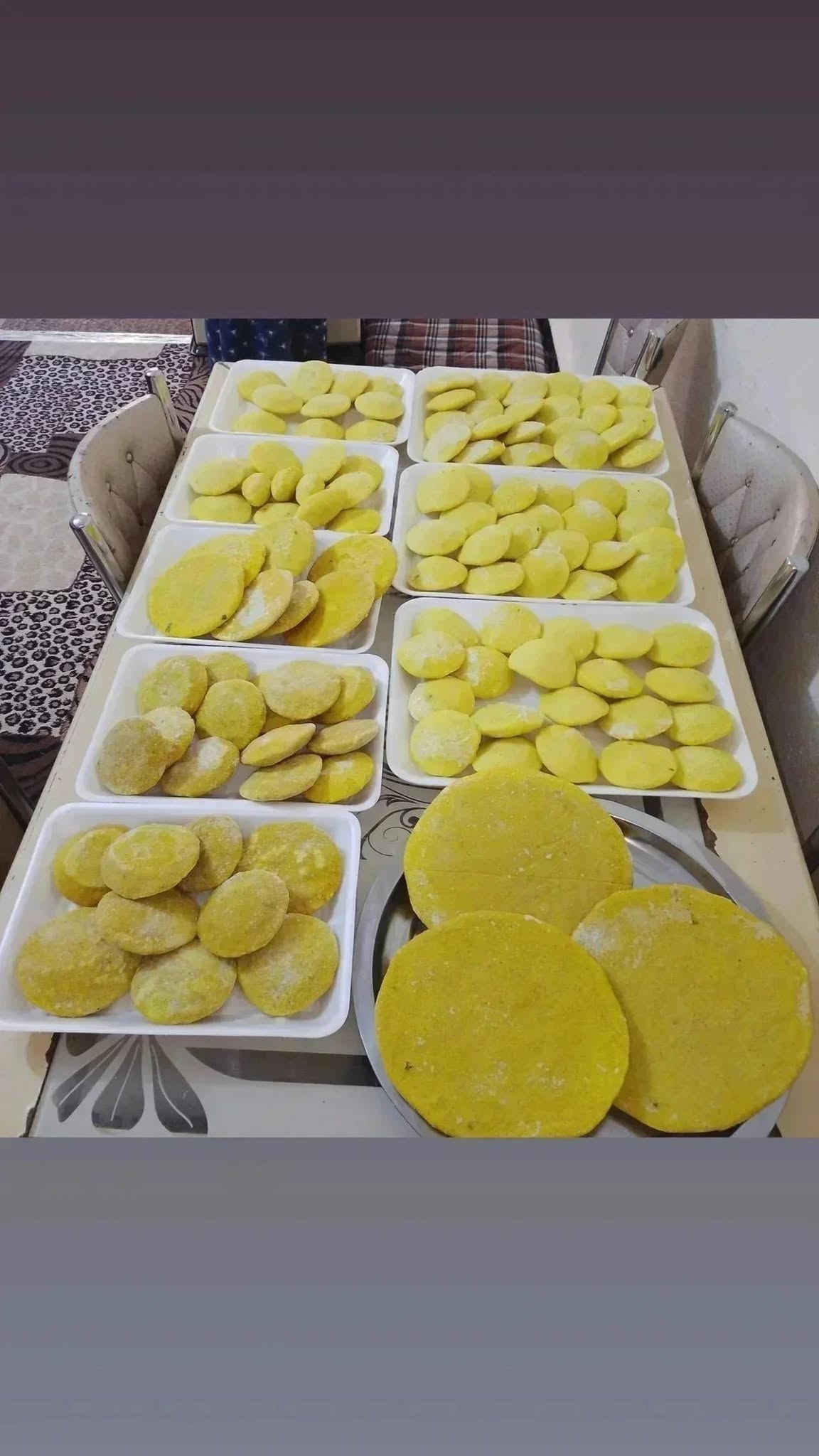 الحجز مفتوح على جميع المؤكولات عيوني رقم  الحجز وبي واتساب ج***********

نص مكتوب في الصور:
- ١٩ أيلول، ٢٠٢٦
- ١٠:٥٥ ص