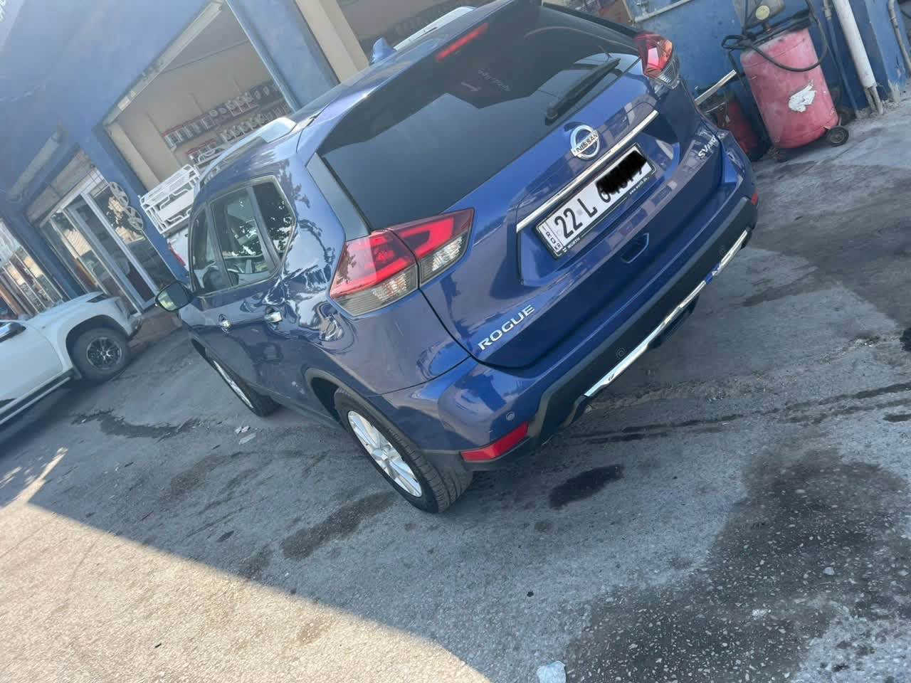 نیسان رۆگ ٢٠١٩   SV.  AWO 

گێر و مەكینە هەمووی بەشەرت 

سبوغ و لێدران ساردەكوت  هیچی نیە  دەعامیش بەشەرت 

مواسفات SV. دەبڵ ئەكسل 
بسمە  كوشن كارەبایی 
شاشە گەورە كوشن هیتەر كوشن كارەبایی
سندوق شەفت 
رادار پشت پێش ئاوێنە 

سیارەكە زۆر خاوێنە مەسرەفی هیچ نیە دەعامی لۆ دوعامی هەموو شتێكی بەشرت 

                           ***********. أربيل, العراق
