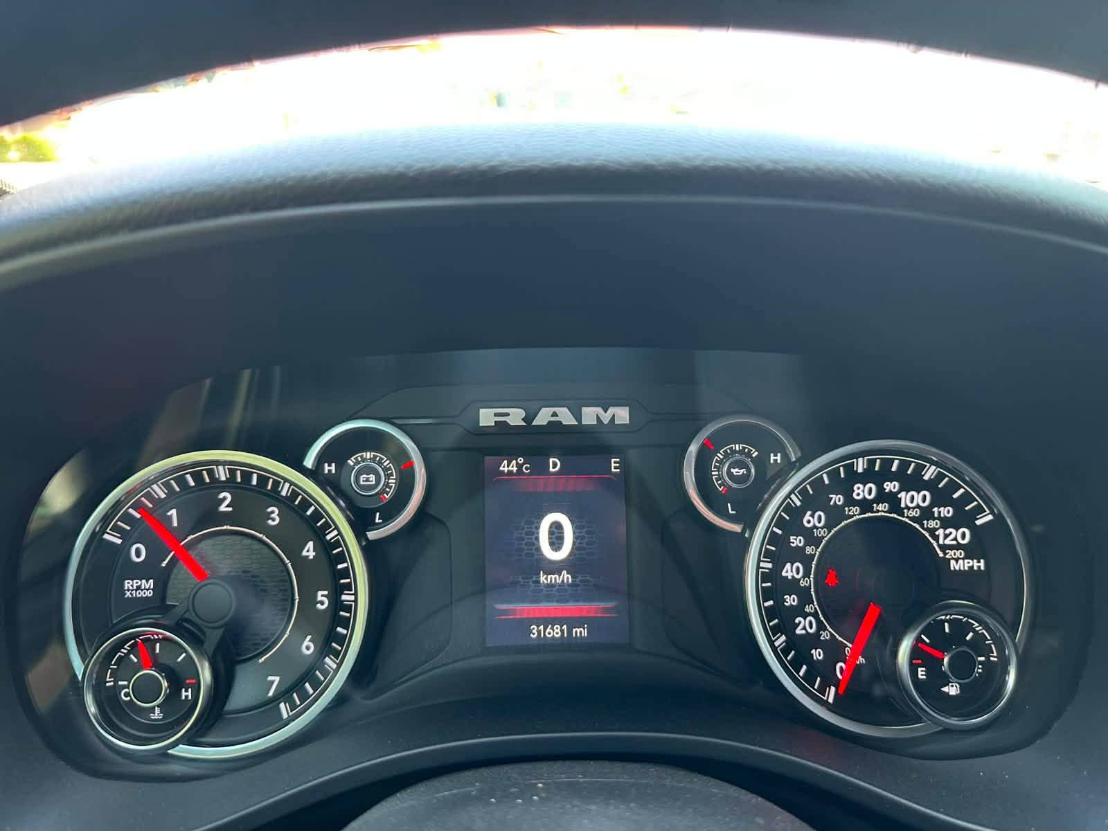 🔥 Dodge RAM 1500 موديل 2023 🔥
✅ محرك 3.6L V6 eTorque
✅ قير أوتوماتيك 8 سرعات
✅ دبل (4×4)
✅ بودي قصير – باب كبير (Crew Cab)
✅ بصمة تشغيل
✅ تشغيل عن بُعد
✅ شاشة لمس 8.4 إنش
✅ Apple CarPlay & Android Auto
✅ كاميرا خلفية
✅ مثبت سرعة
✅ حساسات خلفية
✅ جنوط ألمنيوم
✅ تحكم من المقود
✅ زجاج ومرايا كهربائية

حالة السيارة:
🔹 بدون إيرباكات
🔹 حافة بونيد
🔹 جاملغ
🔹 باب واحد صبغ

💰 السعر: 275$ ورقة وبيه مجال للمشتري الجاد.

الرقم و واتس اب : ***********

نص مكتوب في الصور:
- Seller: State Farm Group Insurance
- Sale Document: Mv-907a (New york)
- Sales History 2
- Similar archival offers
- You are watching archived offer. Auction ended on Tuesday, February 6, 2024.
- Tuesday, February 6, 2024
- 10 Photos
- 360°
- Video
- Bidding
- Vehicle information
- Final bid