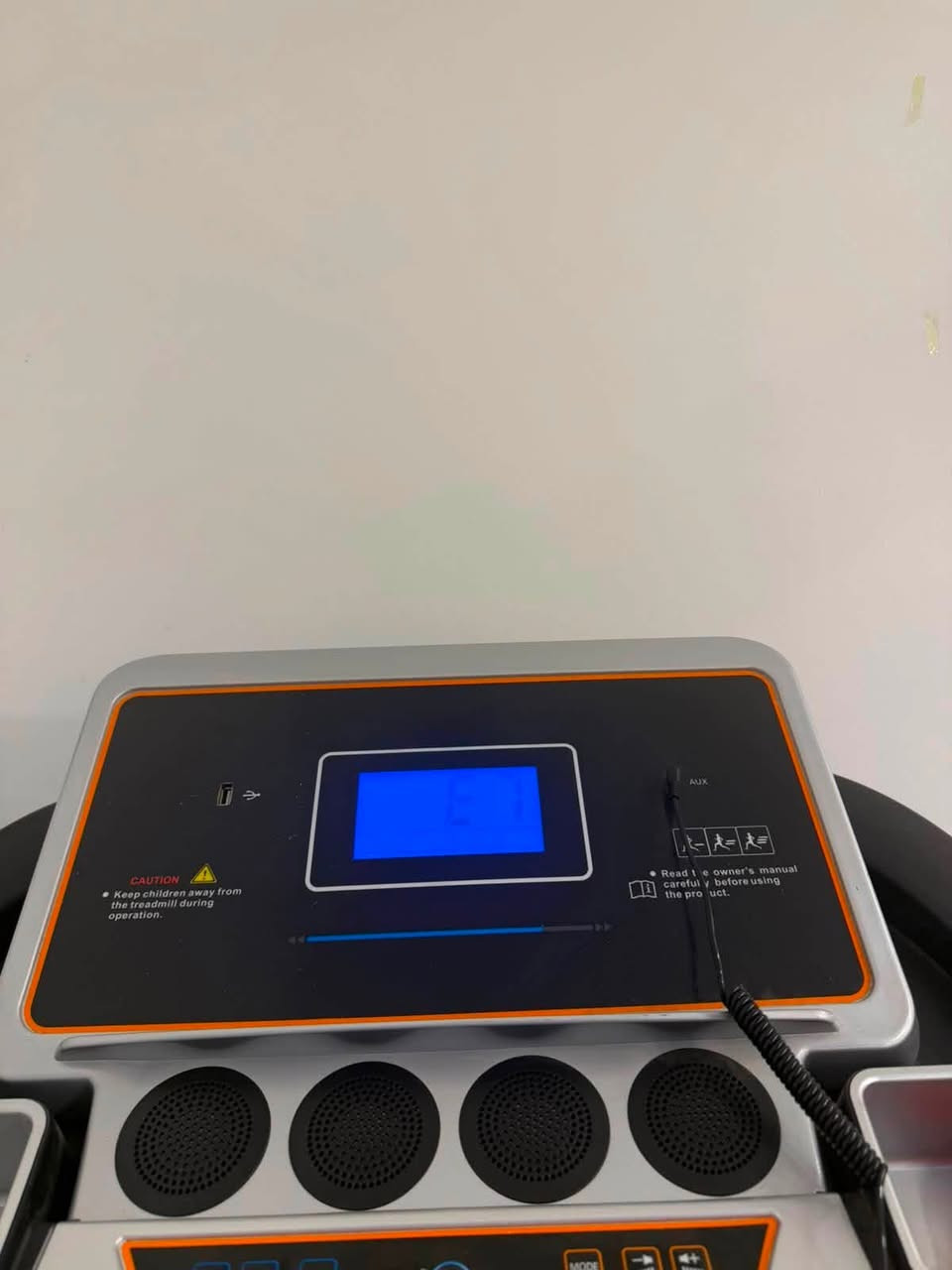 جهاز كارديو حديث
نضافه 100/100
بغداد/حي اور
واتساب متوفر
***********

