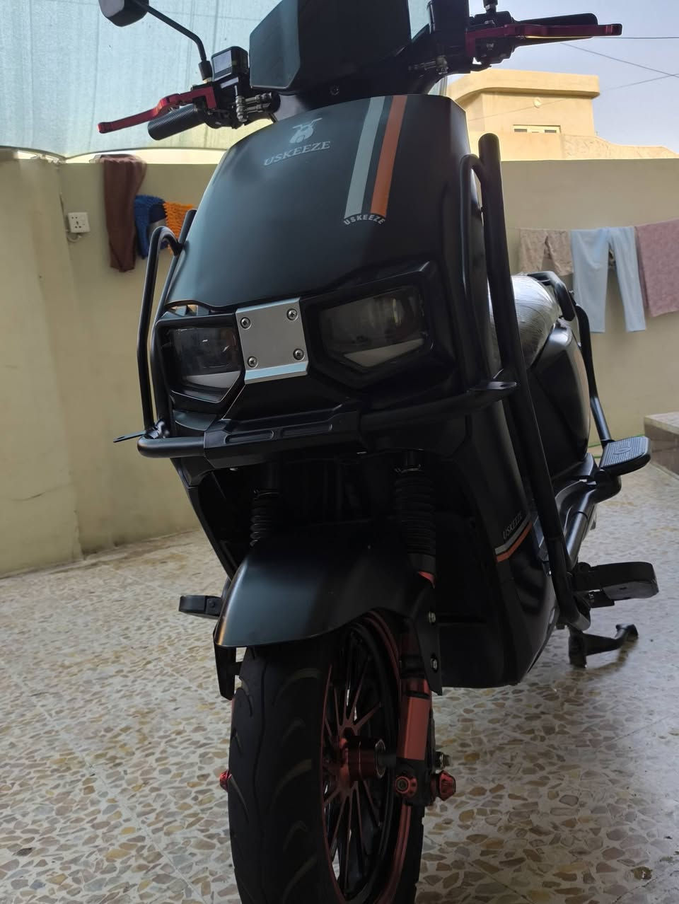 السلام عليكم ماطور شحن للبيع
ملف 3800W يعني ويا السيارةشرط سرعة 99 حقيقي 85 بطاريات 6
المسافة المقطوعة 60km نضام R+مثبت سرعة 
مكاني تلكيف 
(السعر 800وبي مجال) 
للاستفسار (***********) 
(***********)
