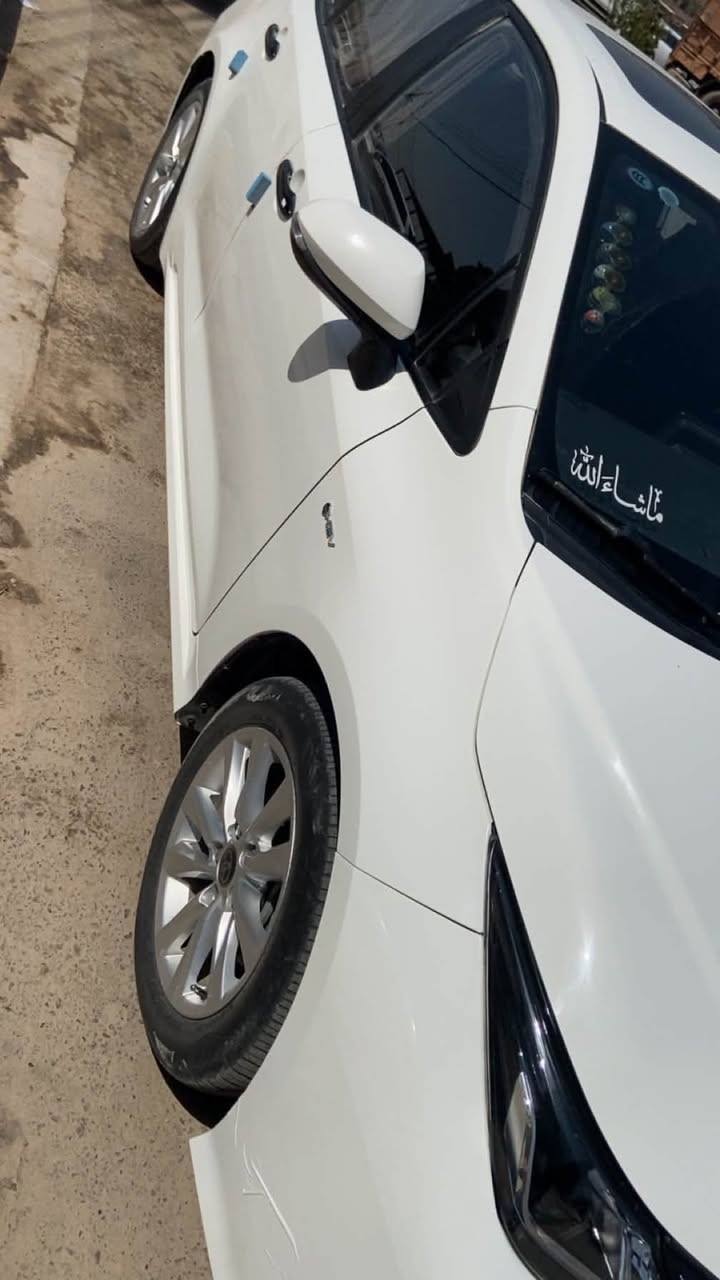 كورلا 2024 شكل الخليجي  ( السعر  138) بيها مجال بسيط
ماشية 47 \ بأسمي تحويل ثاني يوم ( تخم بردات تفصال)
( خشم البنيد مكحل مقدار اصبعين باب خلف السائق تكحيل نص اصبع / طبرة بين البابين بسيط مامصلح) كلشي ذاكر بيها 
العنوان ( بابل / حلة / جسر الثورة/***********
