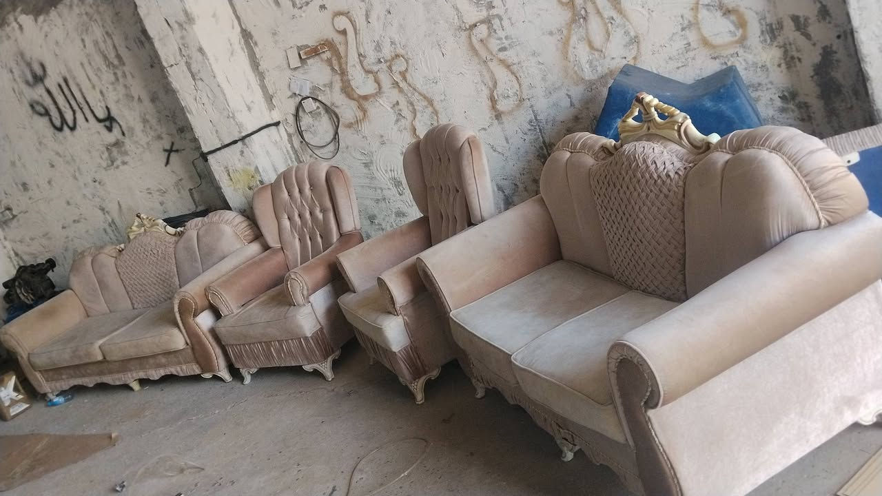السلام عليكم تخم سبع مقاعد السعر 225 بمكان كركوك اسره مفقودين التخم نظيف ***********
