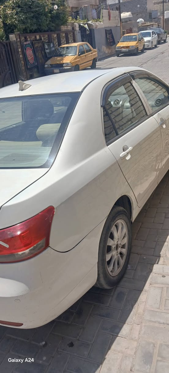 ١٢ مكفوله لا ضربه ولا صبغ تبريد صدر تخم تاير باتري جديد السعر ٥٥ بغداد ومكانها بغداد
***********
