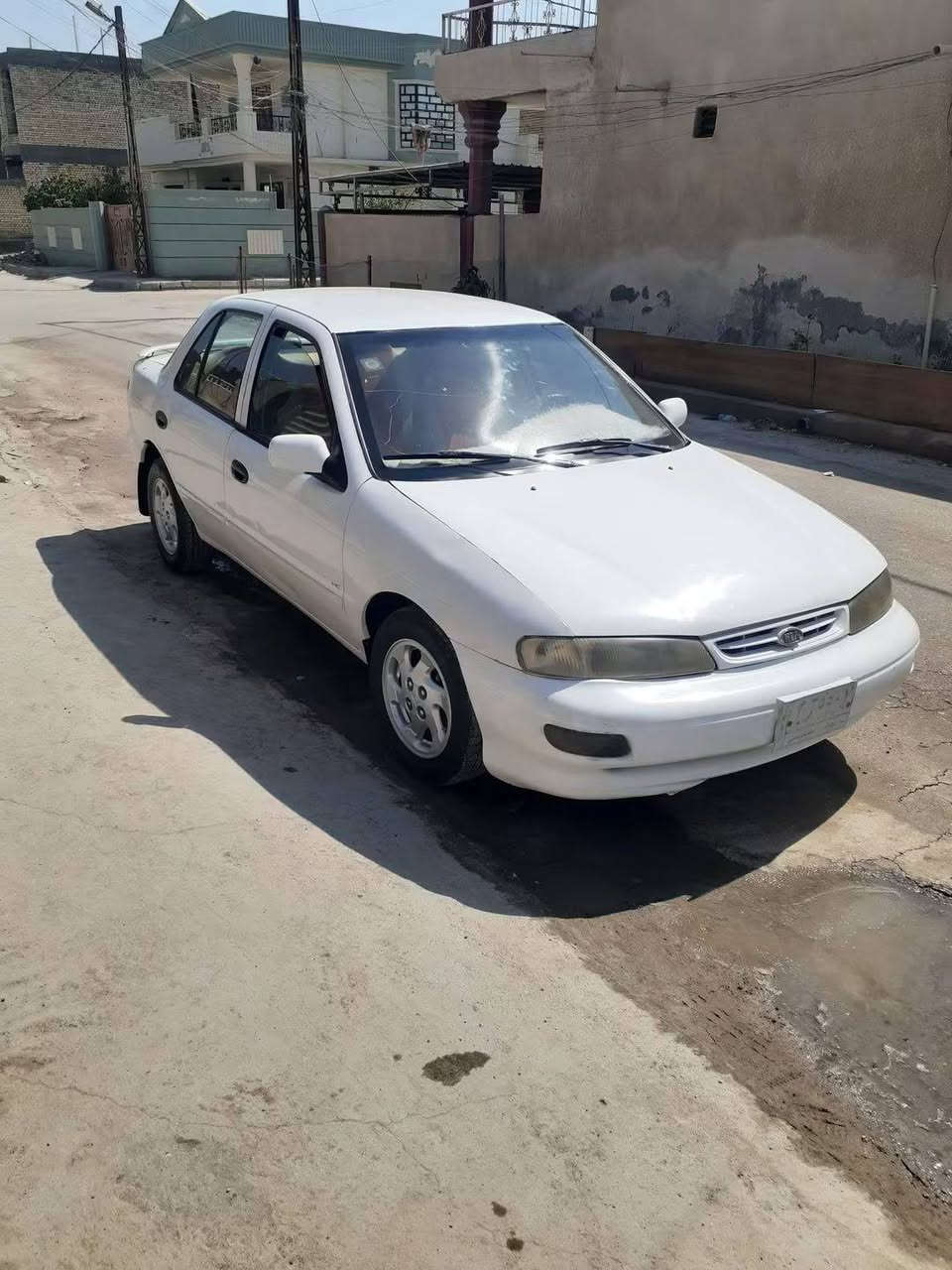السلام عليكم كيا سيفيا للبيع موديل 97 رقم بغداد محرك مسكر جير عادي سياره جاهزه سعرها ب 33 بها مجال متكلف بالنشر***********
