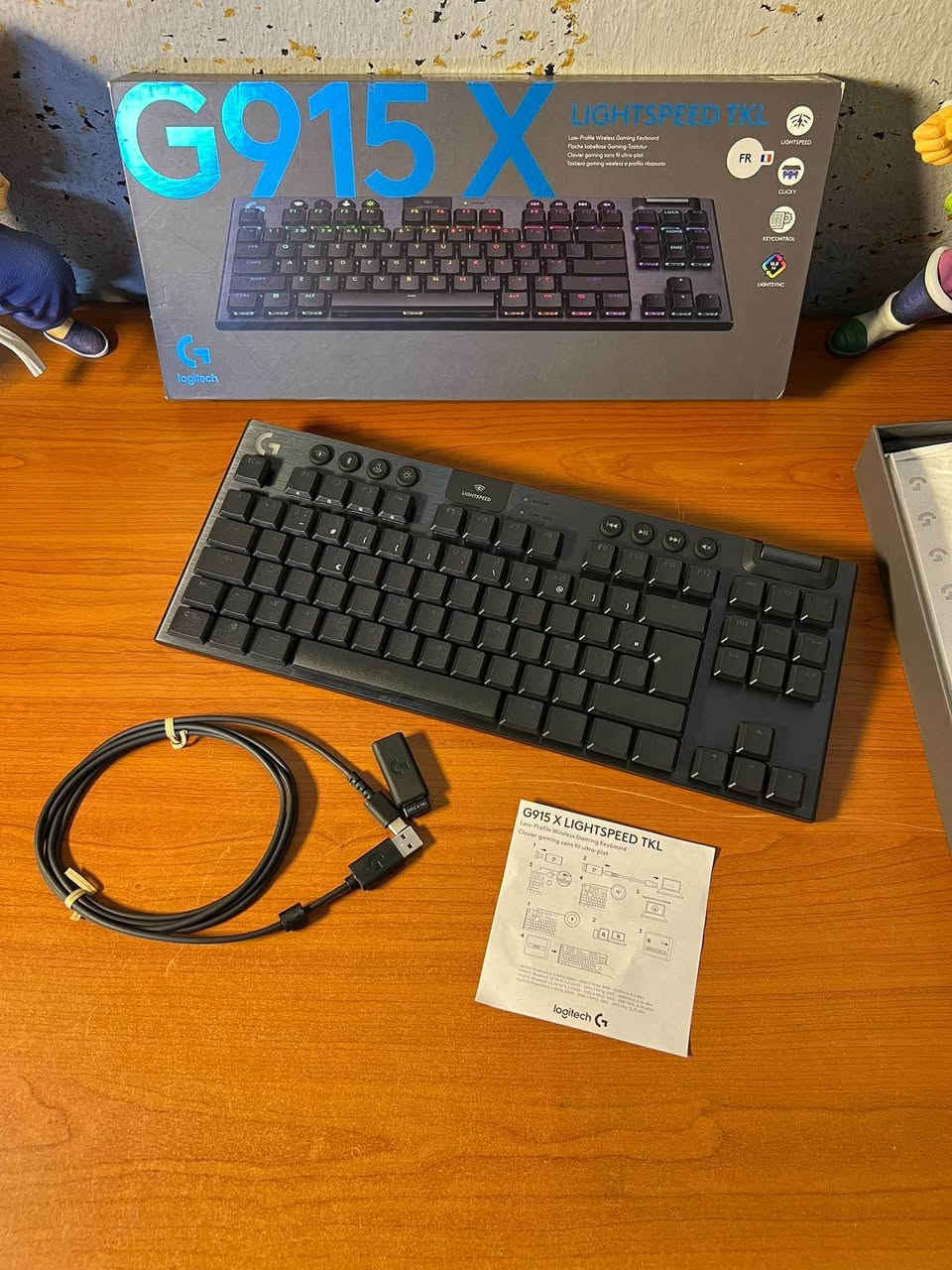 لوحة G915 TKL • لايتسبييد • إضاءة RGB
