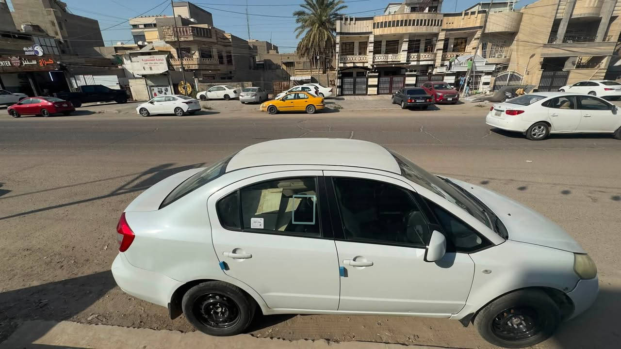 يعاد النشر بسبب الوعود الكاذبة 
ً
ً
سيارة سوزوكي sx4 ياباني موديل 2014 
السعر 55$ 
سنويه جديده ب اسمي مكاني بغداد /الثعالبه

‭***********‬
