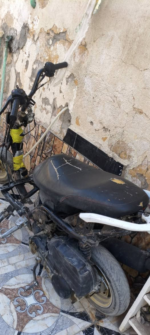 سلام عليكم دراجه اف اس صيني دراجه جانت تشتغل نسيتها بدون دهن والطشت المكينه سعر 150وبيها مجال
