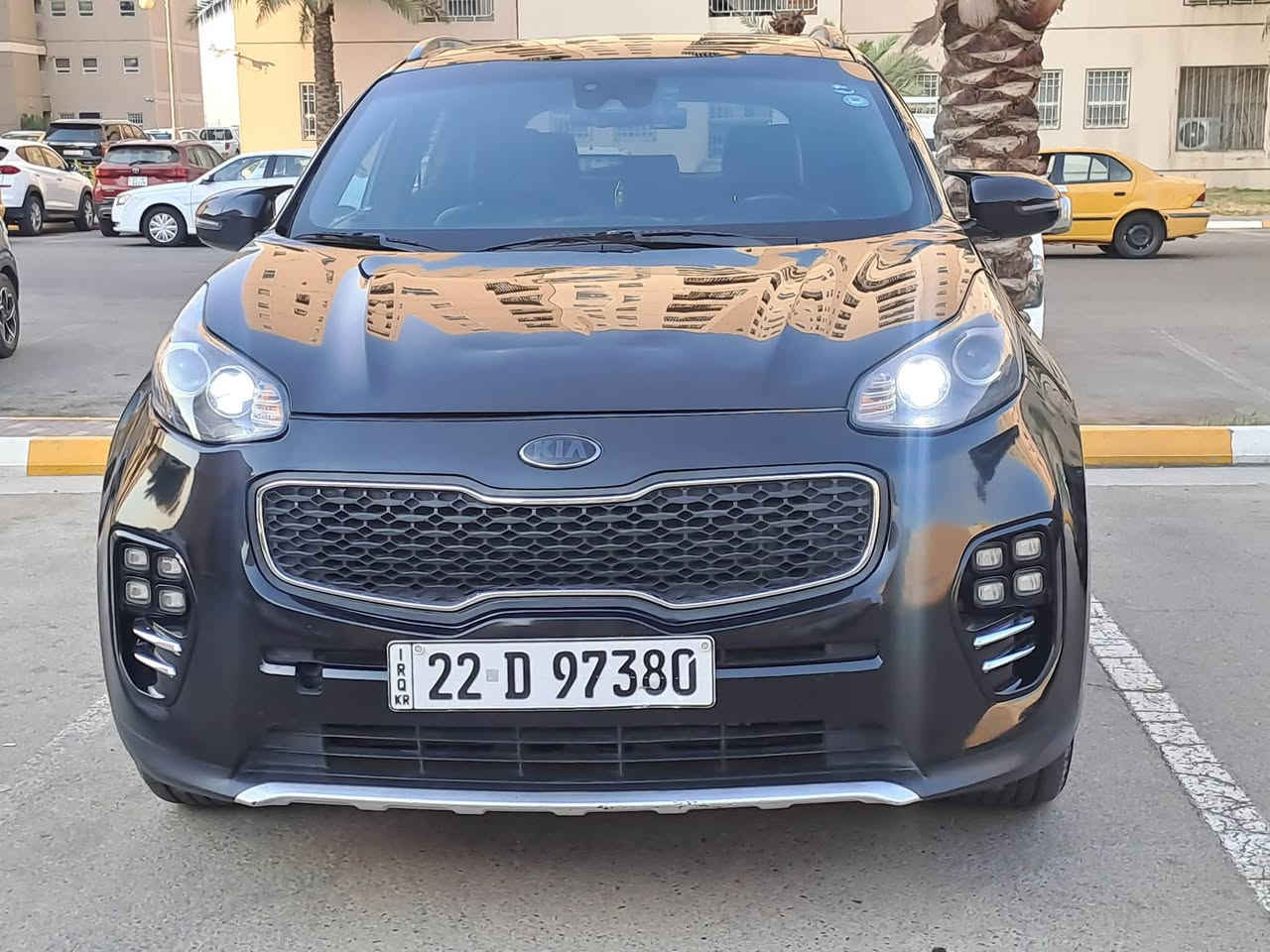 مواصفات
بانوراما 
بصمه تشغيل 
بصمه ابواب 
بصمه صندوق 
اناره ترحيب 
مقاعد كهرباء 
مقاعد جلد 
مقاعد تدفئه 
شاحن واير لايس 
شاشه كبيرة 
كامره دواره 
سايد بريك بصمه 
فول تحكم استرين 
شفتات سرعه بالستيرين 
لد امامي 
لد خلفي 
ويل كب 18 
اشاير مري 
مري شفط 
رادار امامي 
رادار خلفي 
رادار جانبي 
مرايه بوصله 
فور ويل 
تبريد قطعتين 
تبريد منفصل
فقط بيهه البنيه بارد و الجاملغ 
السعر 170
العنون : بغداد بسمايه
***********
