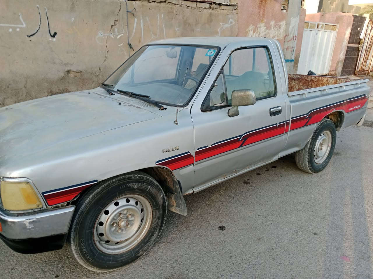 سلام عليكم بيكم مديل 90 مصبوقه جماليه رقم قادسيه سنويه جديده مكاني كوت ***********
