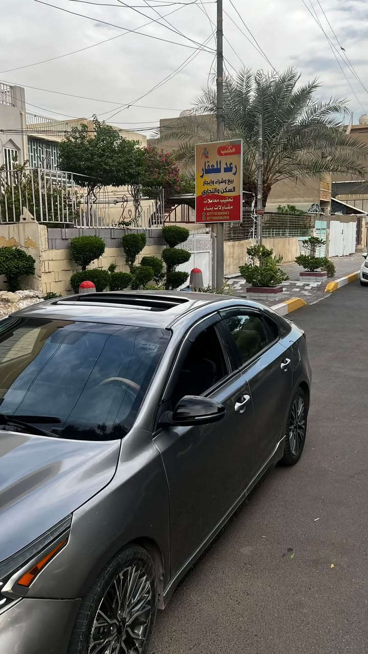 السلام عليكم
فورتي GT Line

موديل 2023

وارد امريكي 

مكينه 2000دوش 

كير CVT ٨ نمر 

فول موضفات 

شاشه جبيره 

بصمه 

كامره خلفيه 

ترحيب دخول 

صندوق ذكي 

رادرات 

ويل حجم 17

سياره ماشيه 31 الف mi 

تبريد ثلاجه 

فتحه سقف 

سعر 125 ورقه 

الاستفسار الاتصال على رقم 

***********
