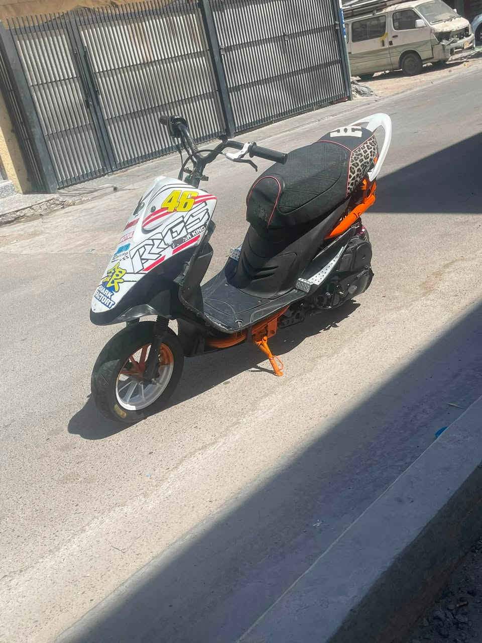 السلام عليكم عدله للبيع بيهاا دواسات رياضي ويده بريك رياضي ودبل خلفي رياضي وقبق فلاوين رياضي وصالنصه رياضي وزوج كلجات رياضي ووياله رياضي  مكينتهاا كلش قويه للبيع السعر 425 مكاني بغداد الغزالية ***********
