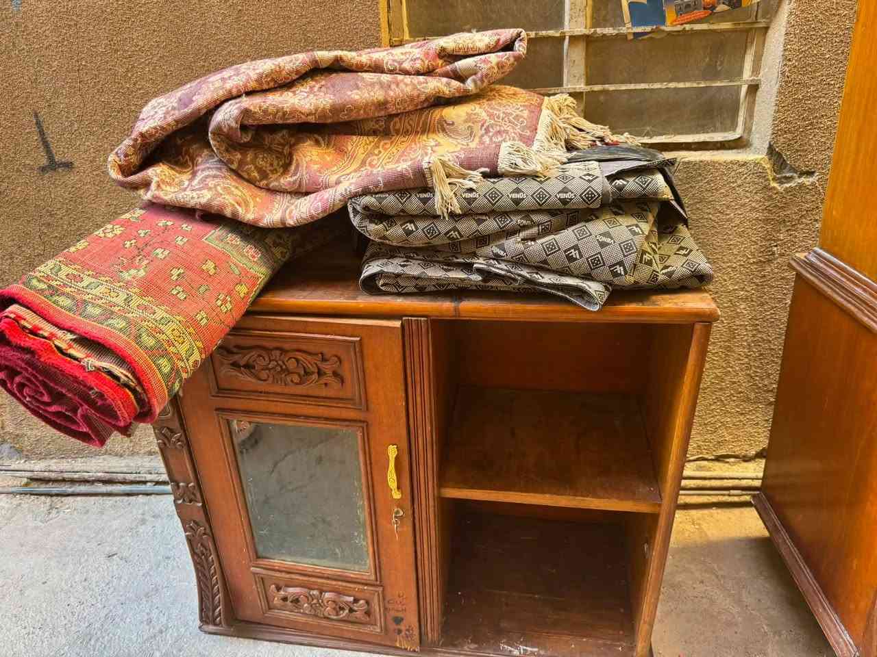 بوفيتين وزوالينظيفات سعر ٥٠ وبيه مجال هذه رقمي ***********
