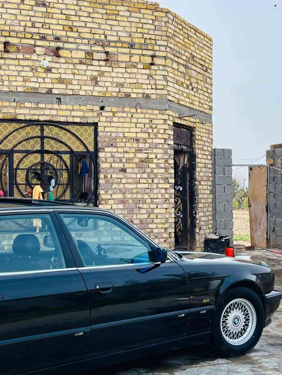 السعر 60مع المجال 
بي ام 535مفتوح اوتو رقم بغداد دولي 
كير مكينه كفاله 
تخم تاير جديد
تبريد وي سويج ❄
سلايت طكتين
ريموت سنتر تقفيل وفتح
وتصعيد الجام مع التنته
4جام كهربائي
كشنات كهربائي جلد اسود
سوار لايت ثلجي
صبغ عام جماليه فقط
مابيها جطل ابد 
سنويه نافذه قبل شهر تحويل ثاني يوم 
مكان ناصريه قضاء الاصلاح ***********
واتساب ***********
