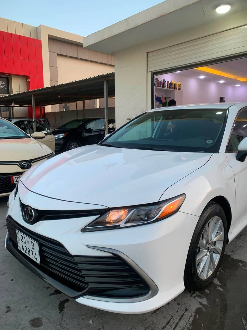 TOYOTA CAMRY 2022 LE 
سه ياره كه يه ك چه ملاخ بؤياخ بيناو گرتن بي ئيرباگ يه ك pdr بچوك هه يه باقي تر هه موو گيان به شه رت به ناوى خؤمه گيرو مه كينه كاره باي به شه رت نرخ ١٨٨$ مه جاليك كه م 
*********** 

Whatss app
4T1C11AK7NU625992 رانية, السليمانية
