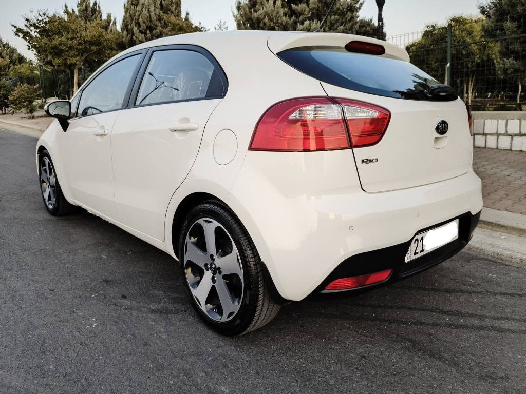 Kia Rio2014خلیجی 
147000ی حه قیقی ڕۆشتووه.
⚫گێڕ-مه کینه-ته برید به شه رت
🔴سستمی ecoیه واته ماڵی ئه م به نزین گرانیه یه 
زۆر زۆر زۆر به نزین که مه خوات .
ته نها نۆرماڵی تێبکه خاوه نی قسه ی خۆمم،،
🔵سکان ڤۆلیۆم 
🔴3مۆدی لێخوڕین
⚫جام کاره با
🔵ئاوێنه کاره با 
🔴ئاوێنه کانی ئه خه وێت
🔵سڵاید.......
هه زه ی 5ڕۆژه کراوە واته
⚫تایه
🔴پاتری
🔵پێشی کامل هه موی تازه لۆکه
🔴سه نه وی تا2030یه ڕاسته وخۆ ته حویلی بکه .یه ک 1000ی تبع مسرفی تیانیه
سه یاره که 
🔴ده رگای سه کن 
🔴جملغ سه کن بۆیاخ 
پێش و دوا که پس 
که مێک ورده شوخت و ساردی بچوکی هه یه واته مناڵانه یه هیچ نیه؟؟؟
من به شه رتی 2پارچه 
ئه ی فرۆشم 
🔵مه کینه گه وره بۆتبرید 
له mg2025به غیره ت تره
جــــــــــــــــا مه منونتانم
 هه موو زانیاریه کانم نوسیوه 10 باره ی مه که نه وه پێم .ته نها ته له فۆن جواب ده ده مه وه له گه ڵ نامه ی🇼 واتساپ
شوێن:سلێمانی گوڵی شار
*********** السليمانية, العراق
