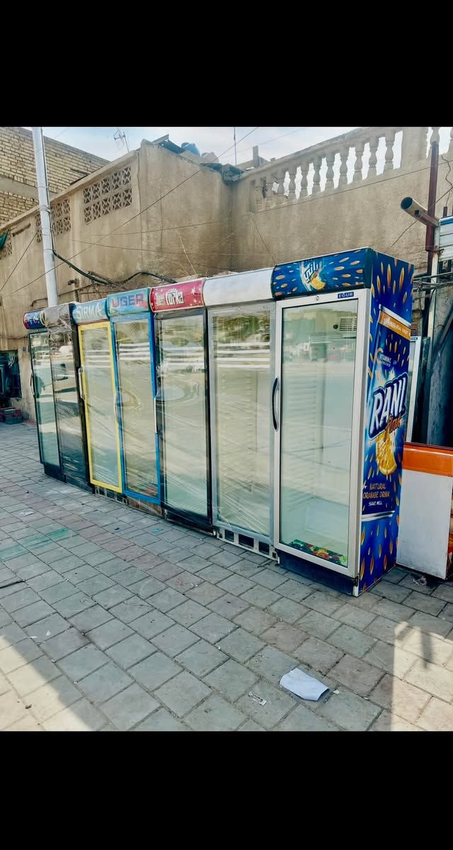 سلام عليكم عارضات للبيع ايكور تركي🇹🇷الاصلي نضافة 💯فول شرط ضمان شراي يتصل على هذا رقم *********** مكاني بغداد واكو توصيل فقط بغداد 🚚
