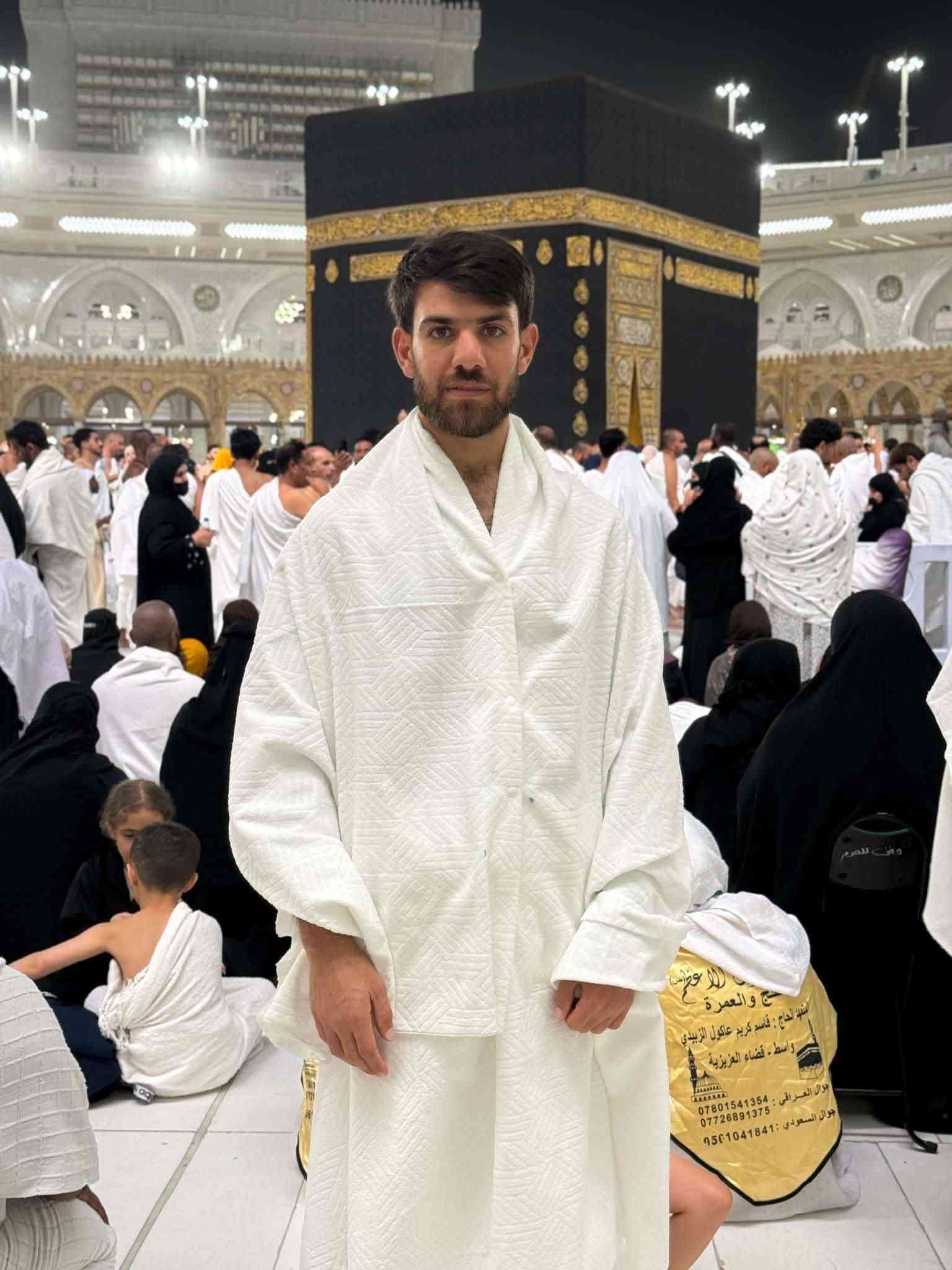 بسم الله وعلى بركه الله نبدا باستلام جوازات السفر للعمره طيران عرض
خاص من شركه البشرئ للحج والعمرة 
طيران يوم 29/9/2026 
مطار بغداد السعر 325$ طيران خلال ساعتين وتصل الى المدينه المنوره ومكه المكرمه احسن من البري ضل يومين تاتصل 

السكن محبس الجن جهة السقايف 
فندق نسمات الخير 
السعر ٣٢٥ دولار 
التصريف للشركة
التصريف والبصمة في الموصل على حساب المعتمر
نقل من والى المطار ٤٠ الف
سعر عالمي 
٢ مدينة 
٨ مكه
*********** ابو بشرى الزوية 
*********** عمر خلف ال جبوري 
حجي حسام 
***********

نص مكتوب في الصور:
- عمر خلف ال جبوري ٢٠ س Mansour Alkhulaifi مسجد قباء المدينة المنورة, Saudi Arabia حسن التصميم! إرسال رسالة...
- MEDINA
- Madinah Region
- الكعبة
- مكة, Saudi Arabia
- الكعبة مكة, Saudi Arabia
- البشرى تبقى واحد صلاح الدين البشرى خير رفيق للبيت العتيق شركة البشرى للحج والعمرة ثقة وأمان ضيافة على الطريق باصات حديثة خدمة متميزة مكة المكرمة - المدينة المنورة
