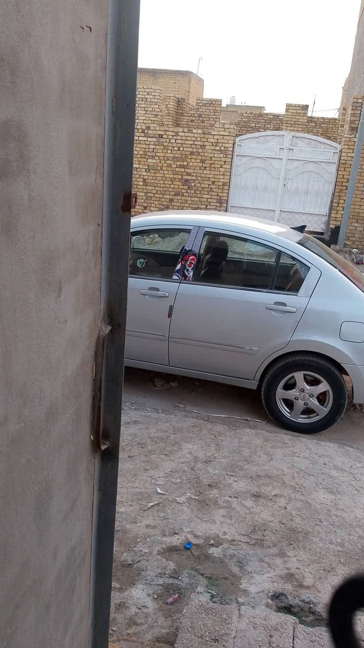 سياره اي 5 موديل 10 جير ومكينه مقفوله تحويل ثاني يوم حداديه امامي خلفي شروط جديد سياره مطبوخه عام للجماليه للبيع مكان واسط السعر 45 وبيها مجال ‏‪***********‬‏

نص مكتوب في الصور:
- Shot on POWER P55