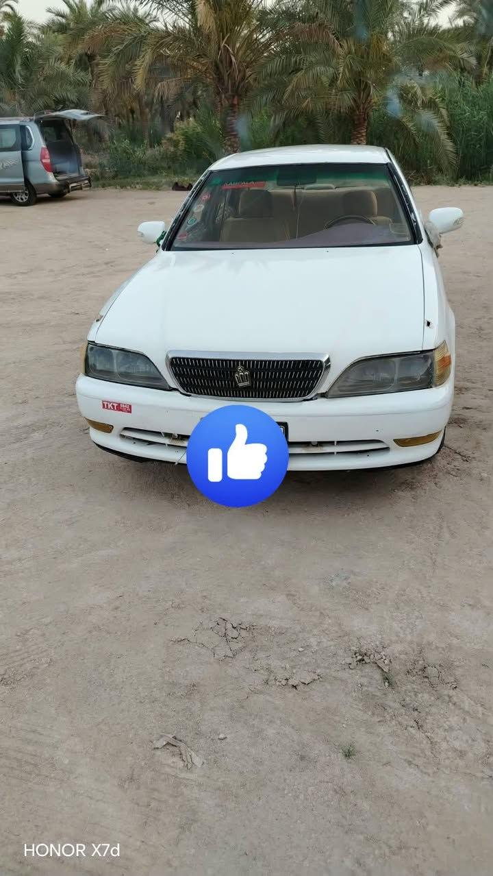 شاهينه مديل 93 كصه جنطة بيها وينجي رقم بصرة بيها خيط توه بادي 33 وبيها مجال ***********

نص مكتوب في الصور:
- HONOR X7d
