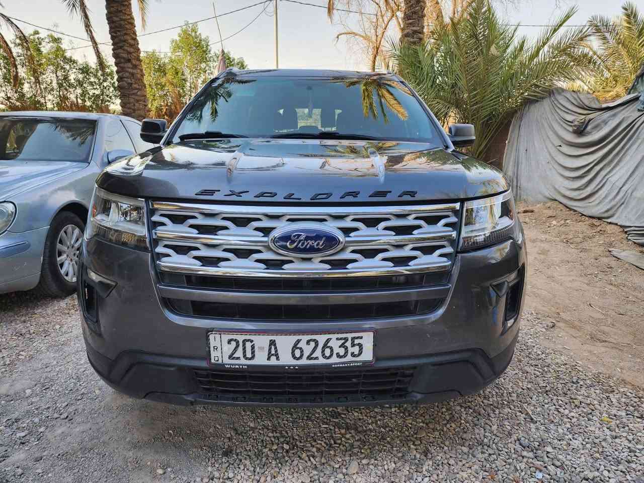 السلام عليكم فورد اكسبلور ٢٠١٩XLTمواصفات بصمه كشن كهرباء ٧راكب كامره دواره تبريد ثلاث قطع دخول ذكي محرك ٦ سلندر وارد امريكا حادث خلفي قبق جنطه جاملغ تصليح سياره جاهزه من جميع نواحي السعر على خاص بيع او مراوس موبايل ***********

