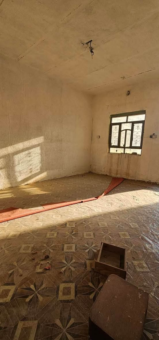 سلام عليكم 
مكتب ( عــقـ🏦ــارات ارض بابل) 
🏫 مشتمل للايجار
يتكون من غرفتين وصاله وهول ومطبخ ومجمع صحيات
💸 قيمه الايجار 200
🌏 عنوان ( شارع 80 طريق نجف/ قرب مخبز مهند)
***********…📞
واتساب ***********
