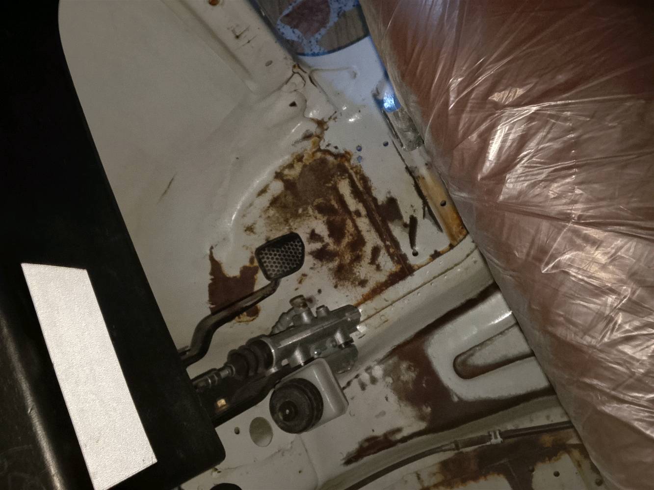 تكتك مديل 20 بيه بوشه وبستم المكينه ما مشوركه  فقط بوشه وبستم  خراض كله جديد انطيك ضمان بل مكينه وكير   قفله 7/5 سبعه ونص بيه مجال بيسط