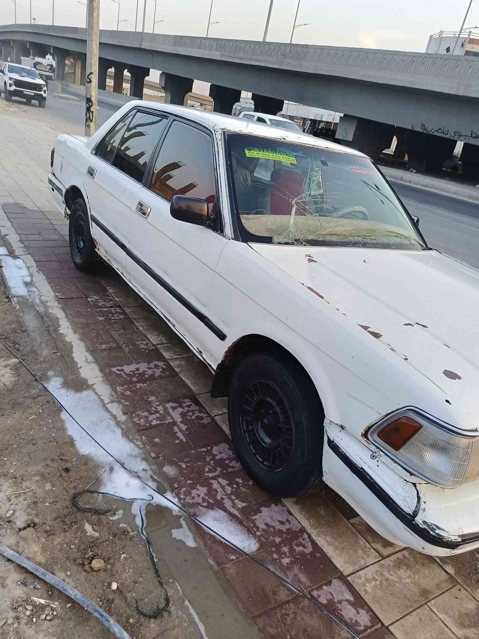 سلام عليكم شباب
سيدان مديل 90
راعيه ماندله
مكينه وكير 2ونص حداديه حلوه
السعر 18
عنوان سياره ناصريه مركز 
***********
